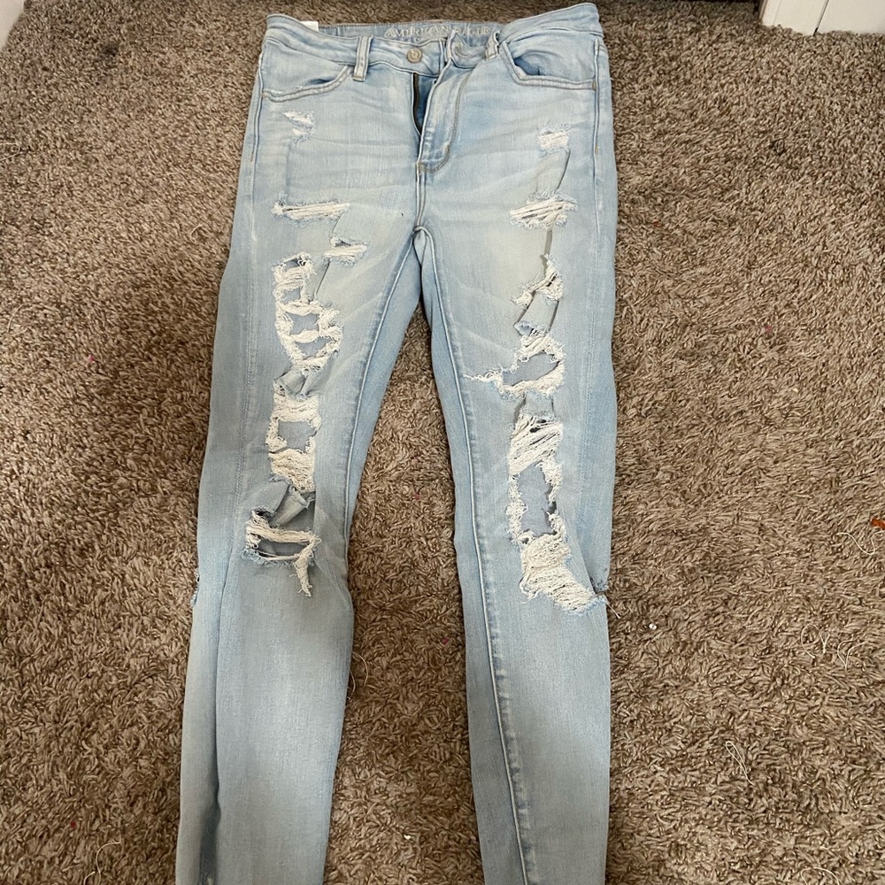 American Eagle distressed jeans